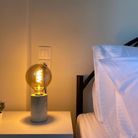 Zen Seaside Apartment Kalamaki  Bagian luar foto