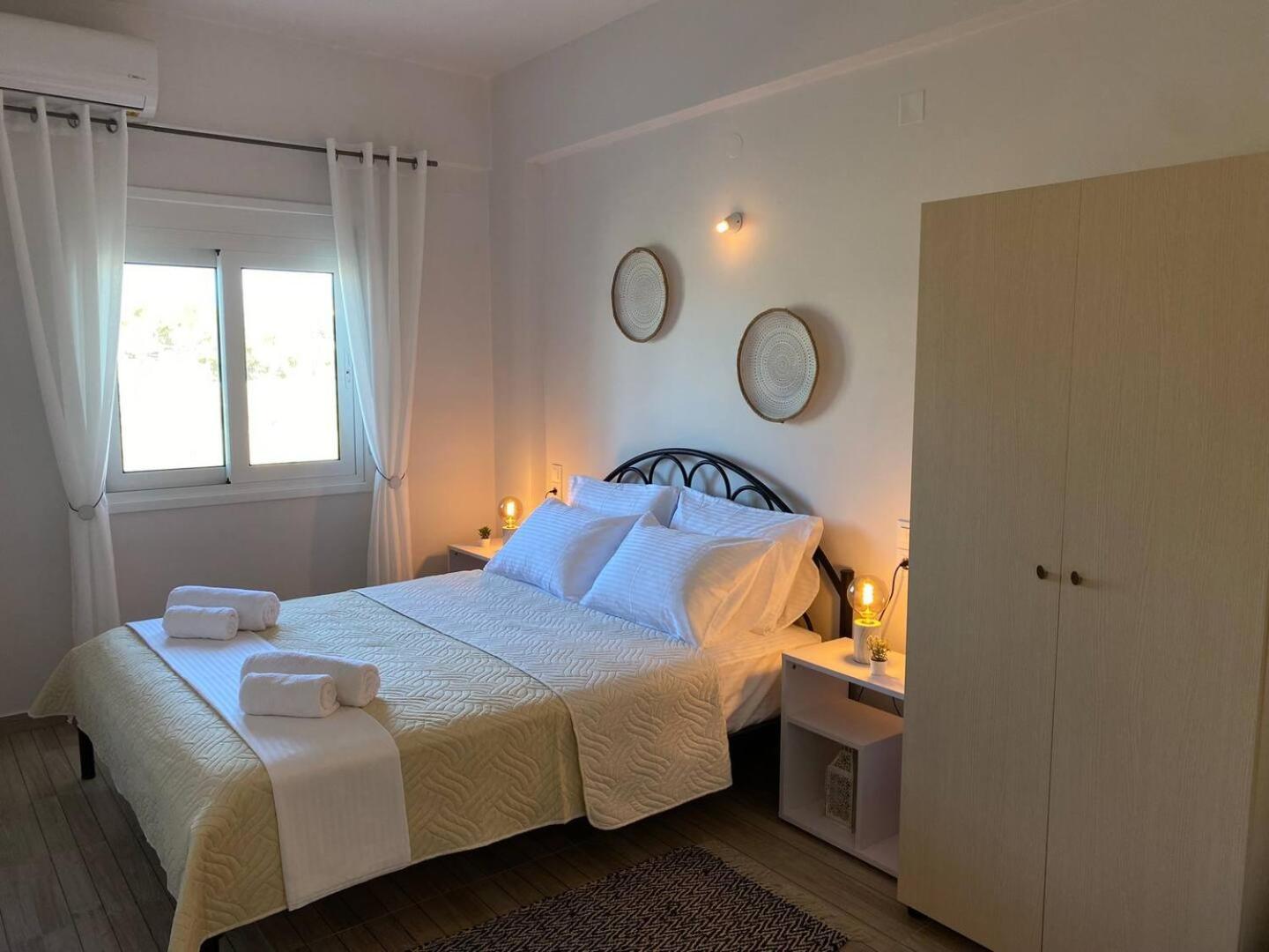 Zen Seaside Apartment Kalamaki  Bagian luar foto