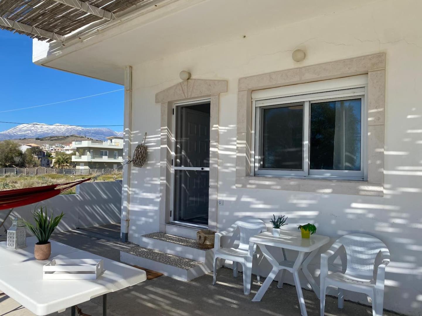 Zen Seaside Apartment Kalamaki  Bagian luar foto